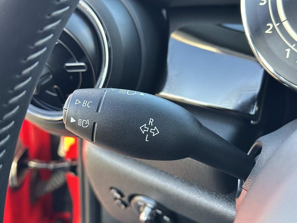 2023 MINI Cooper S Signature Hardtop 4 Door