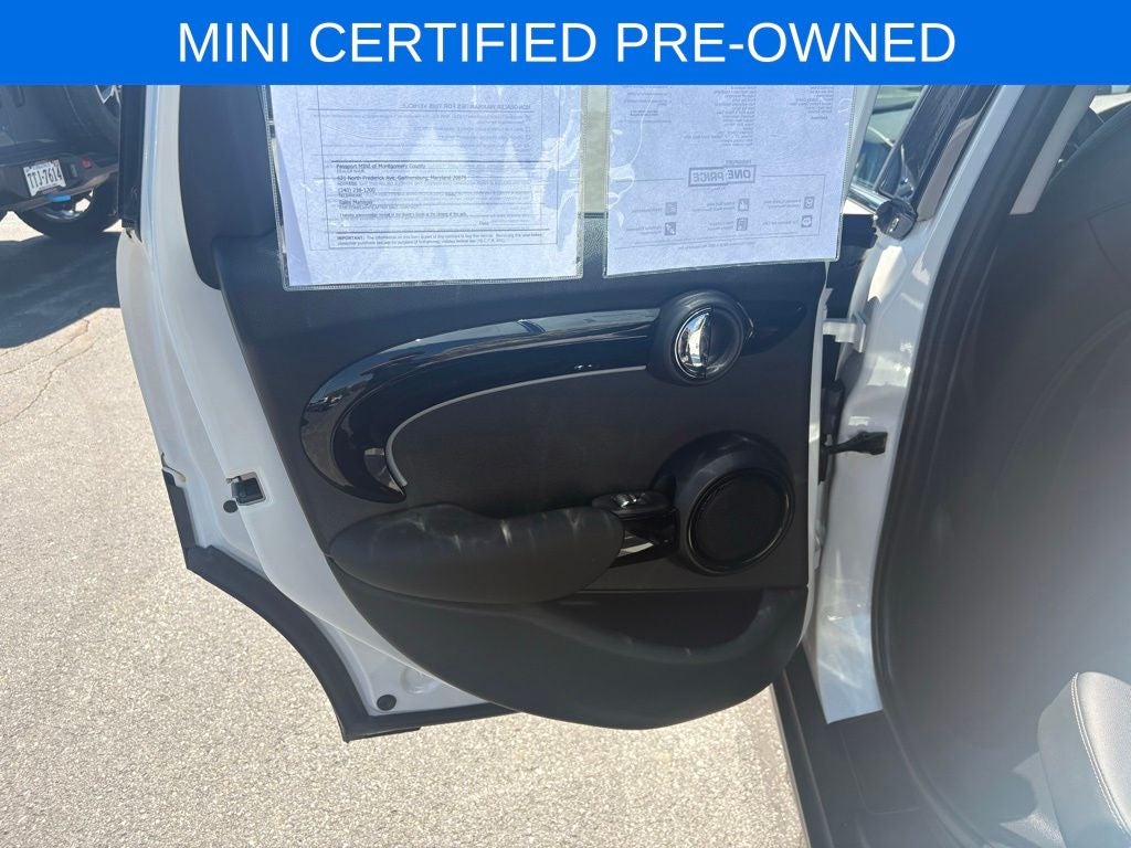 2023 MINI 4 Door Cooper S Signature