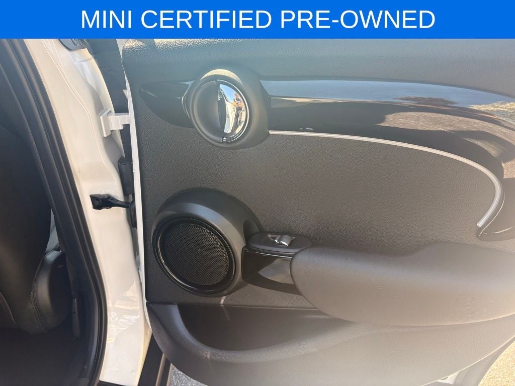 2023 MINI 4 Door Cooper S Signature