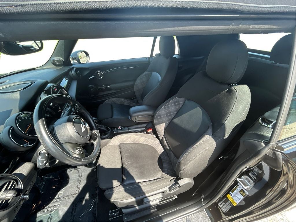 2018 MINI Cooper Convertible