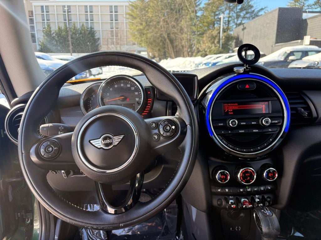 2015 MINI Cooper Base Hardtop 2 Door