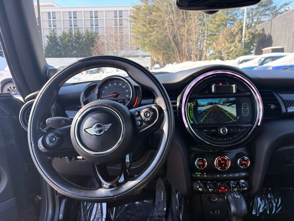 2015 MINI Cooper Base Hardtop 2 Door