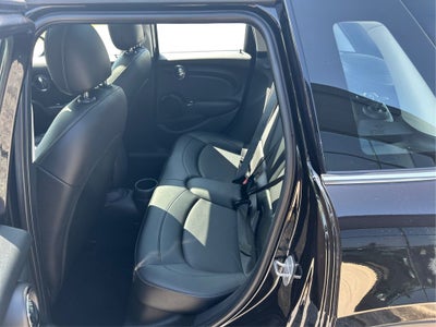 2021 MINI Cooper Signature 4 Door