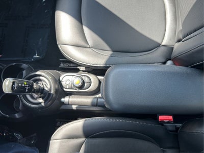 2021 MINI Cooper Signature 4 Door