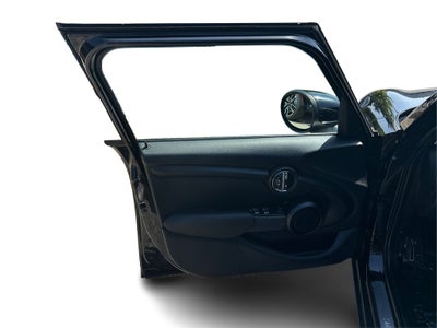 2021 MINI Cooper Signature 4 Door