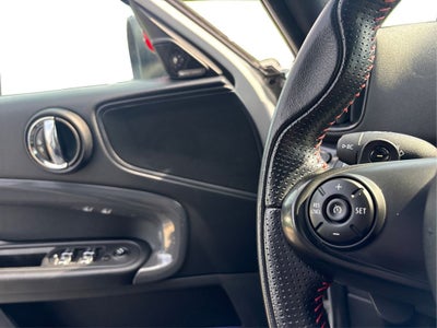 2018 MINI John Cooper Works Countryman ICONIC
