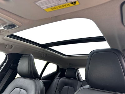 2020 Volvo XC40 Momentum AWD