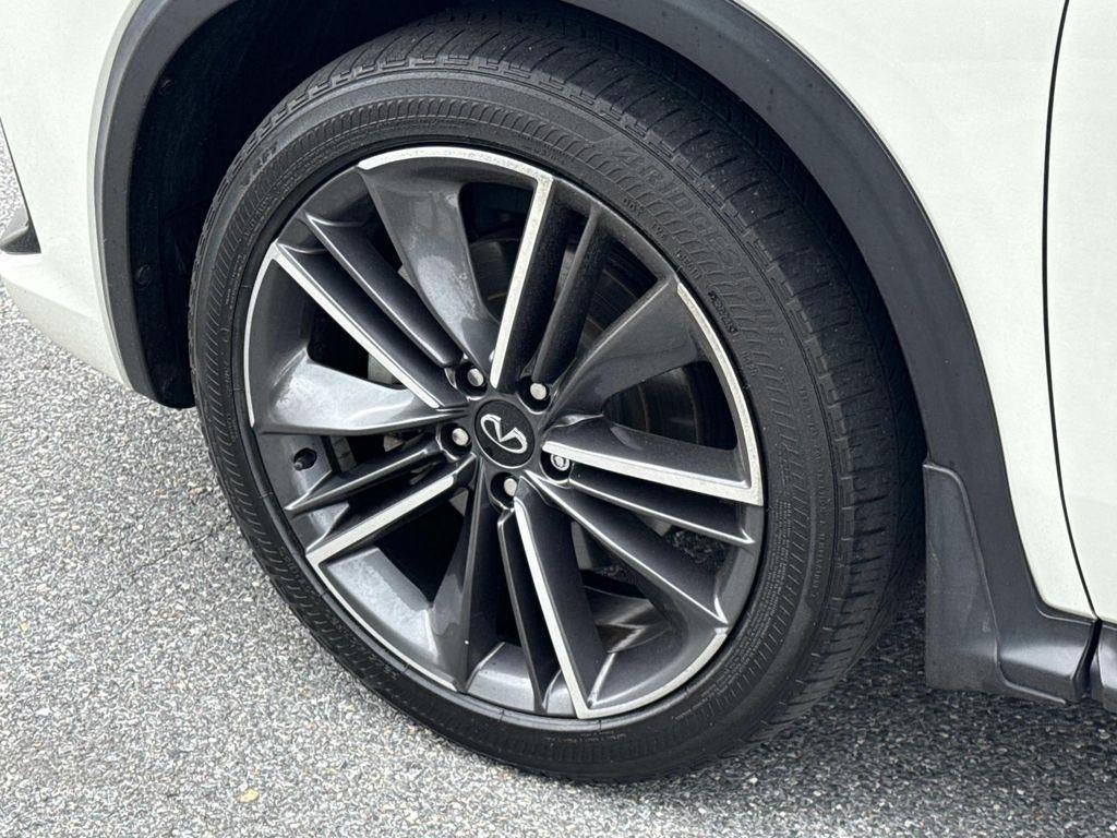 2023 INFINITI QX55 LUXE