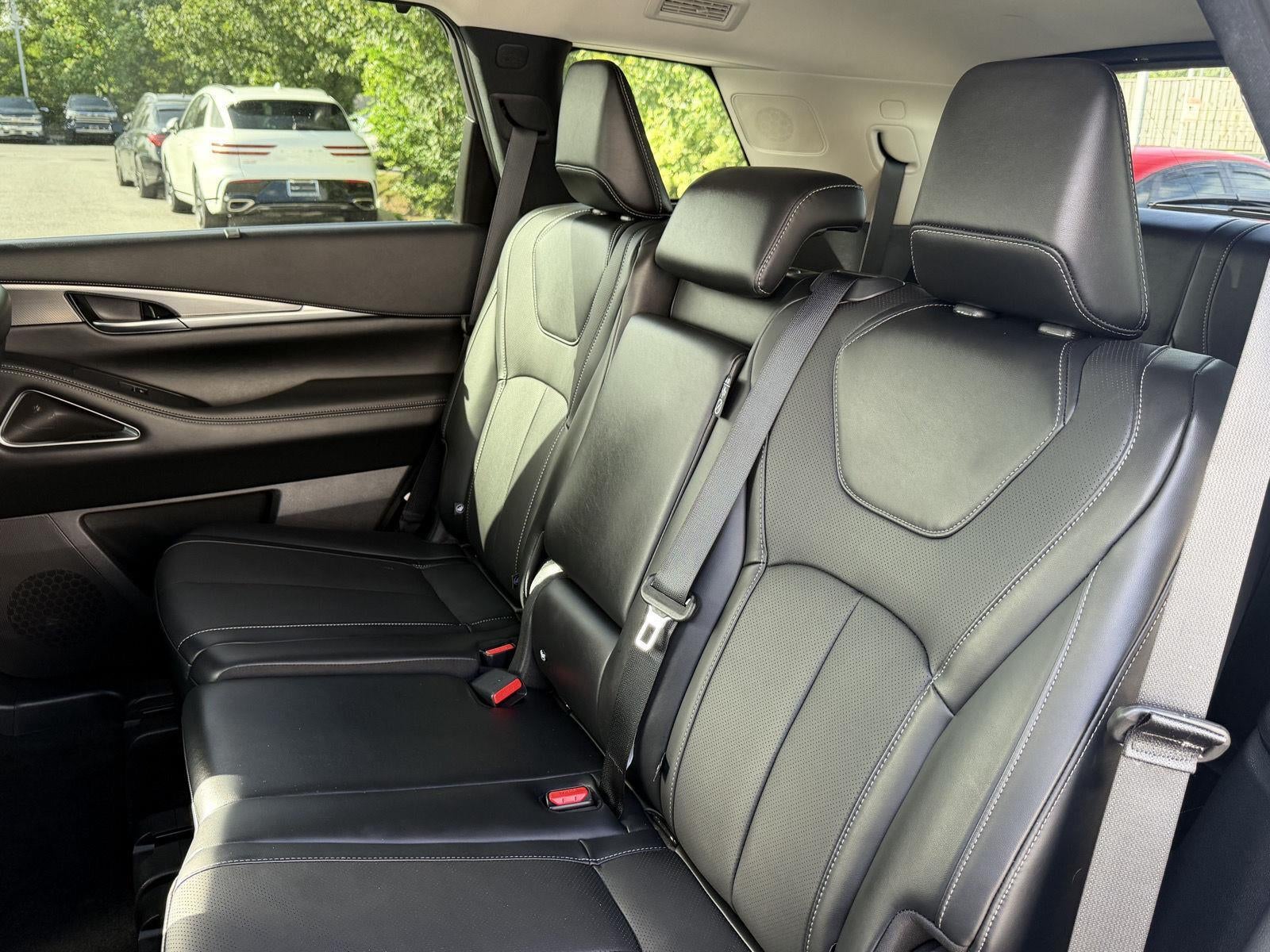 2026 INFINITI QX60 LUXE