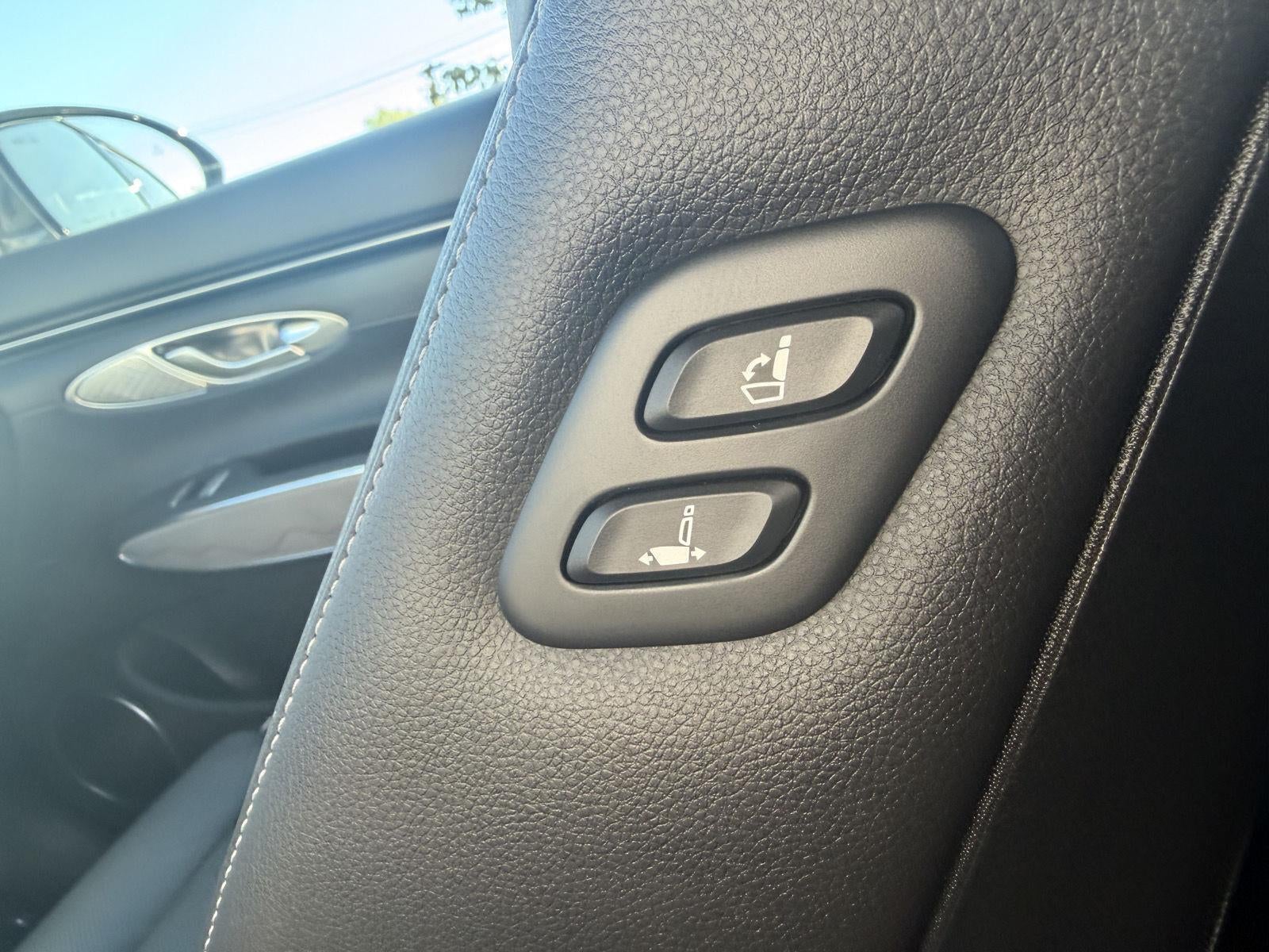 2024 Genesis GV70 2.5T