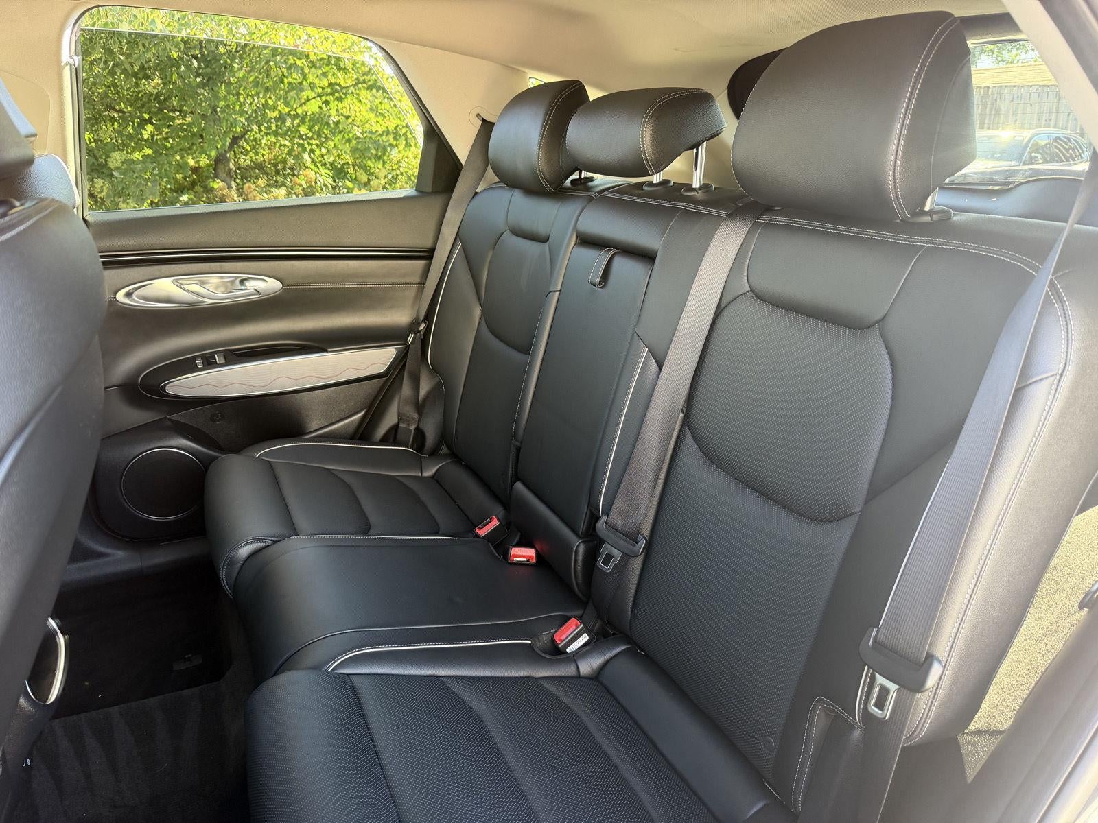 2024 Genesis GV70 2.5T