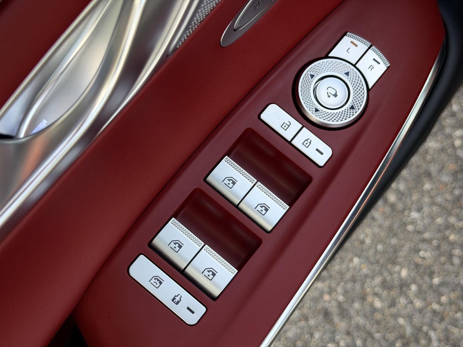 2024 Genesis GV70 2.5T