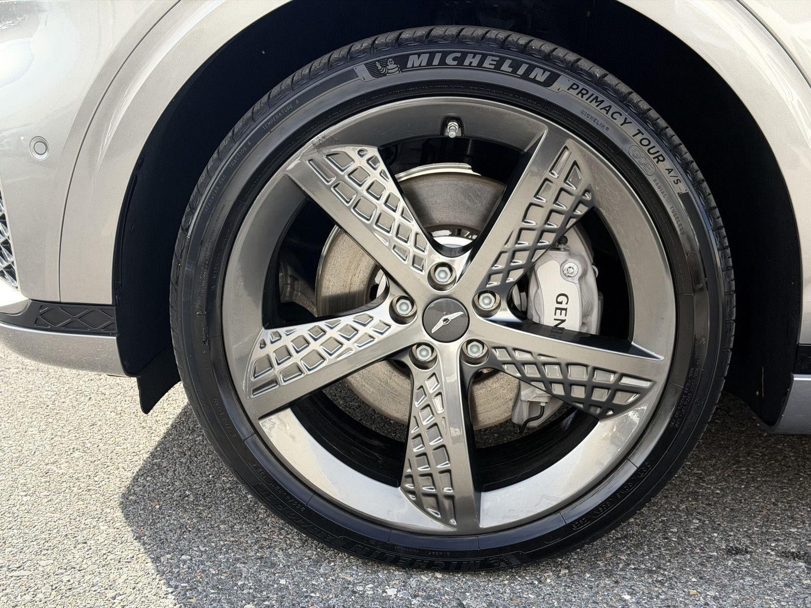 2024 Genesis GV70 2.5T