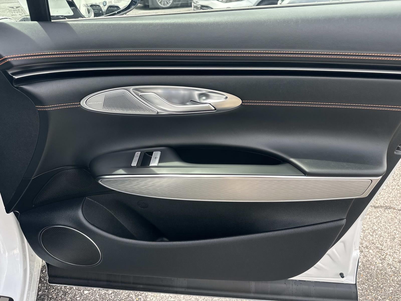 2026 Genesis GV70 2.5T Sport Prestige