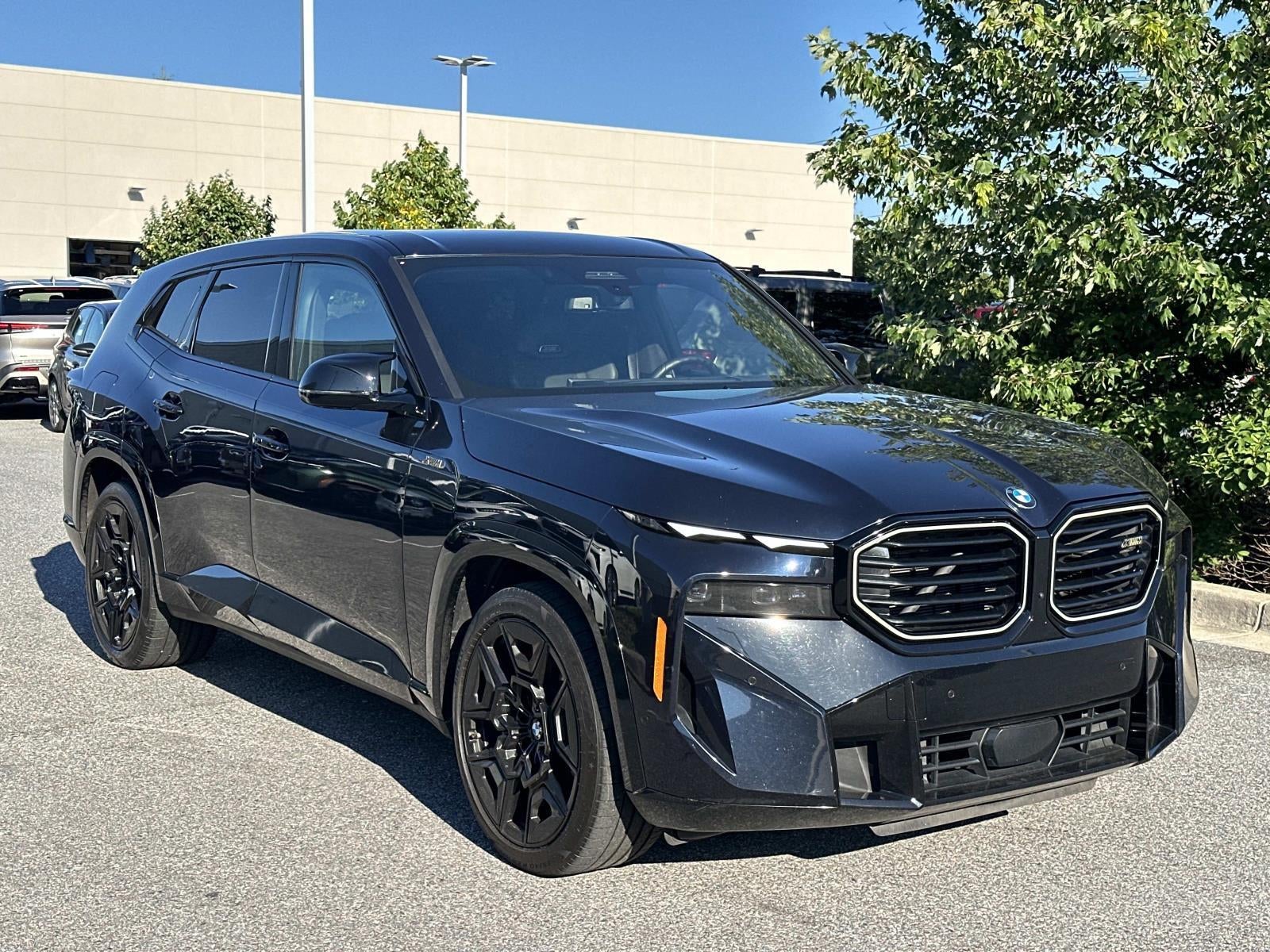 2025 BMW Xm Base