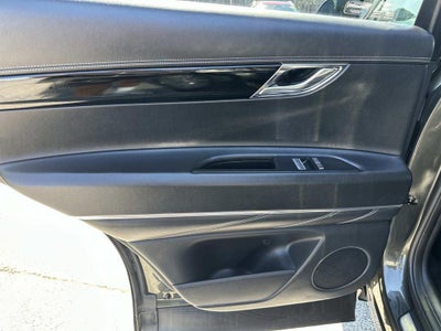 2025 Genesis GV80 2.5T Standard