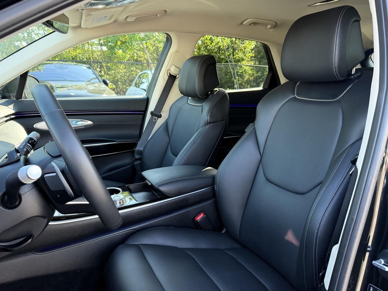 2026 Genesis GV70 2.5T