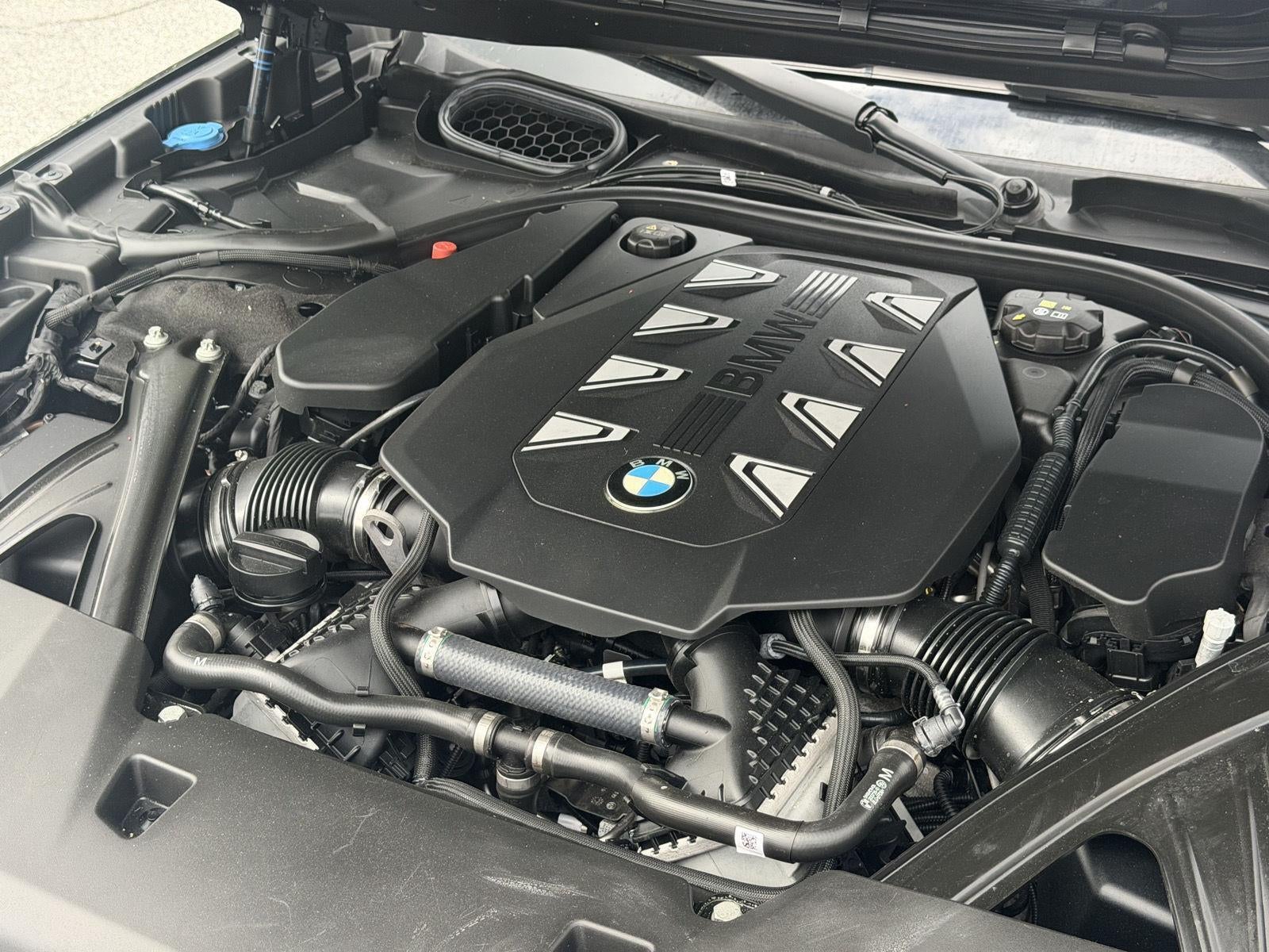 2023 BMW 7 Series 760i xDrive