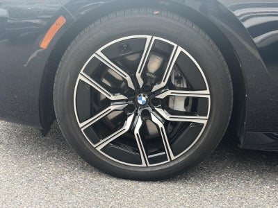 2023 BMW 7 Series 760i xDrive