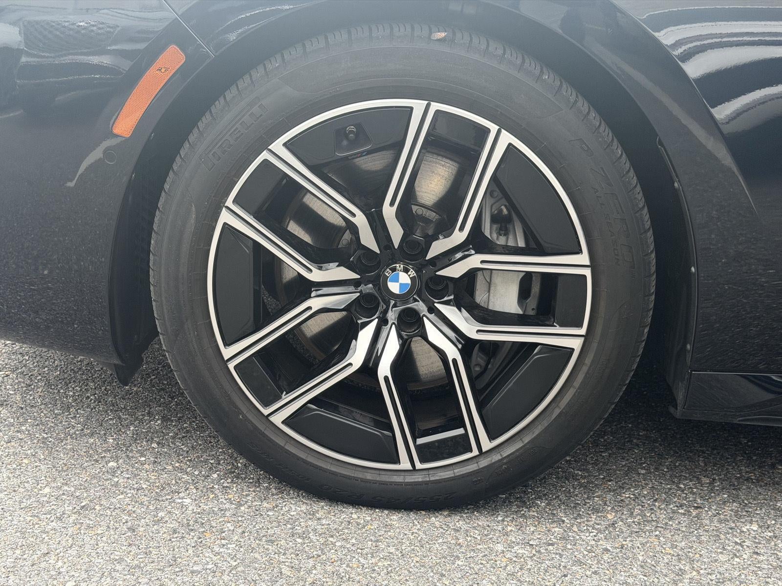 2023 BMW 7 Series 760i xDrive
