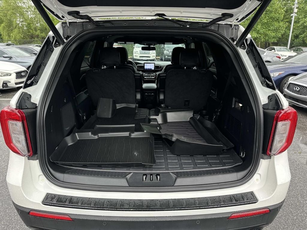 2023 Ford Explorer ST-Line