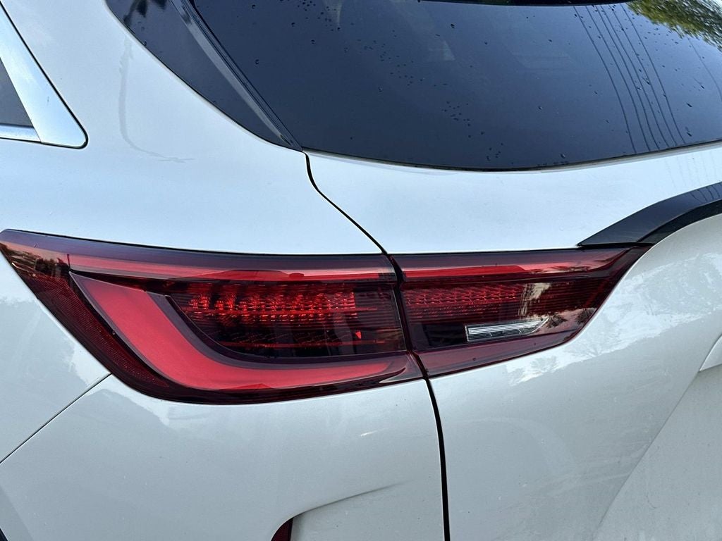 2022 INFINITI QX50 LUXE