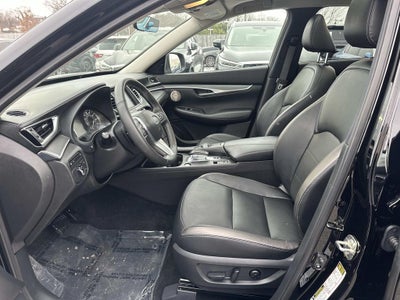 2024 INFINITI QX50 LUXE