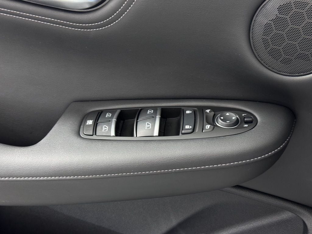 2023 INFINITI QX55 LUXE