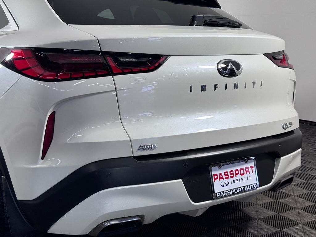 2023 INFINITI QX55 LUXE
