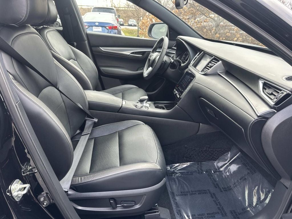 2023 INFINITI QX55 LUXE