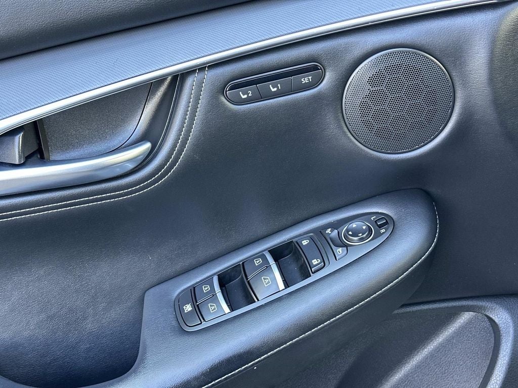 2025 INFINITI QX55 LUXE