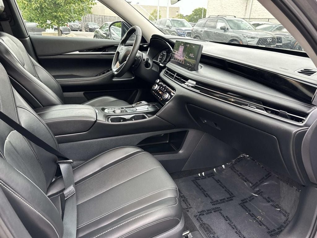 2025 INFINITI QX60 PURE