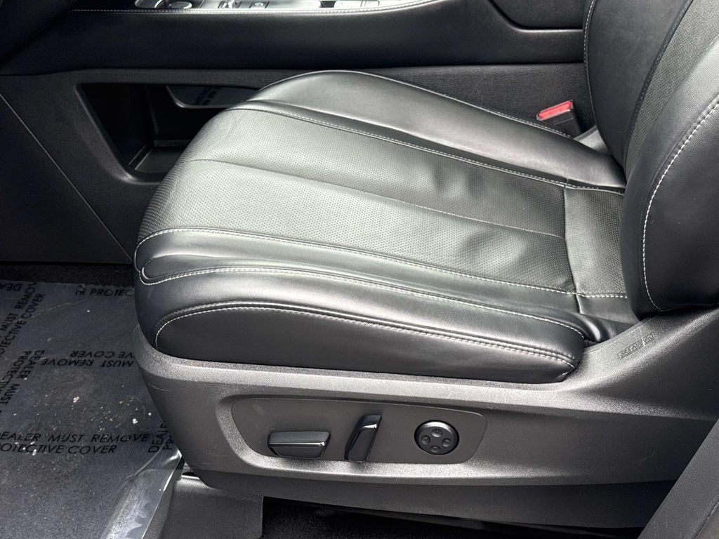 2023 INFINITI QX60 PURE