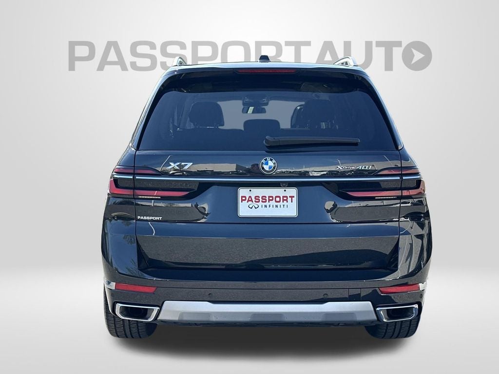 2025 BMW X7 xDrive40i