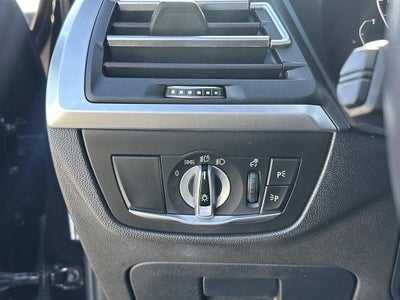 2023 BMW X4 xDrive30i