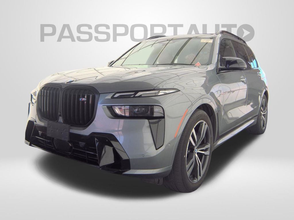 2023 BMW X7 M60i