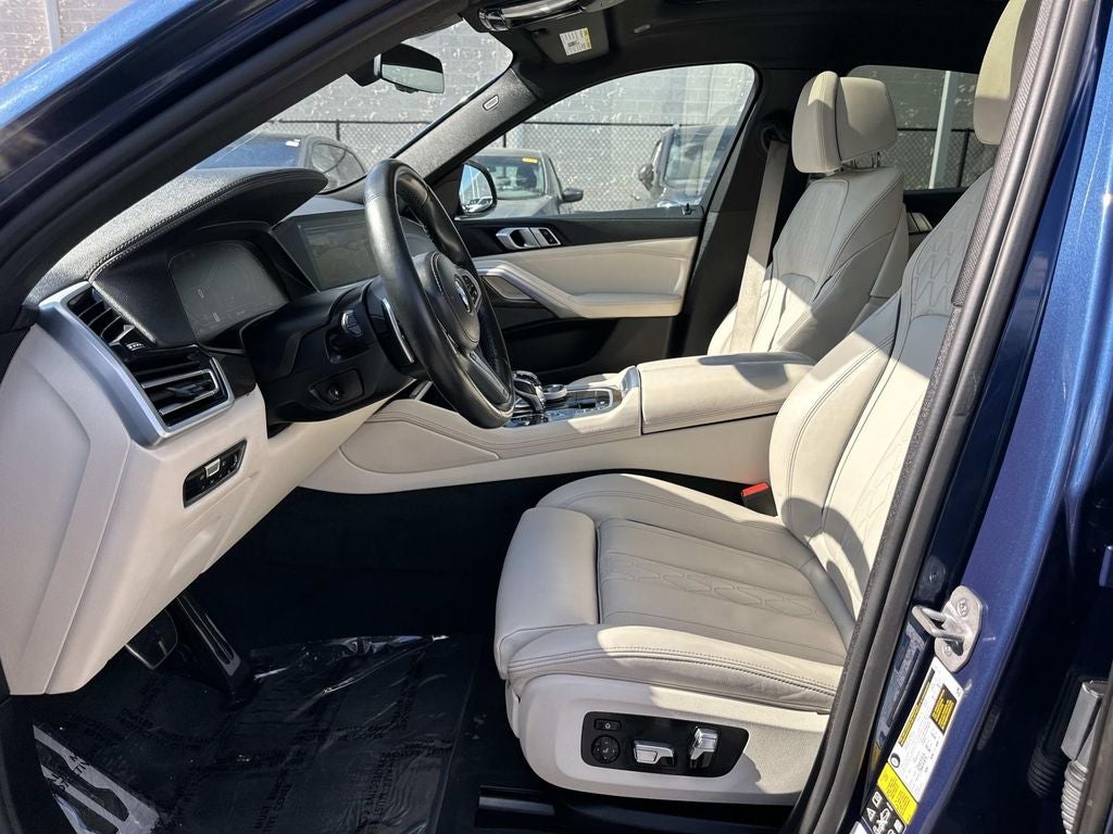 2022 BMW X6 xDrive40i