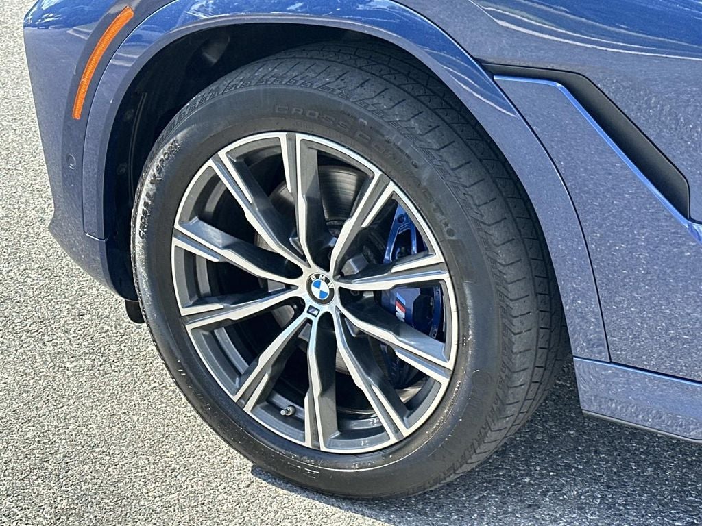 2022 BMW X6 xDrive40i
