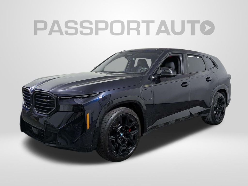 2025 BMW XM Base