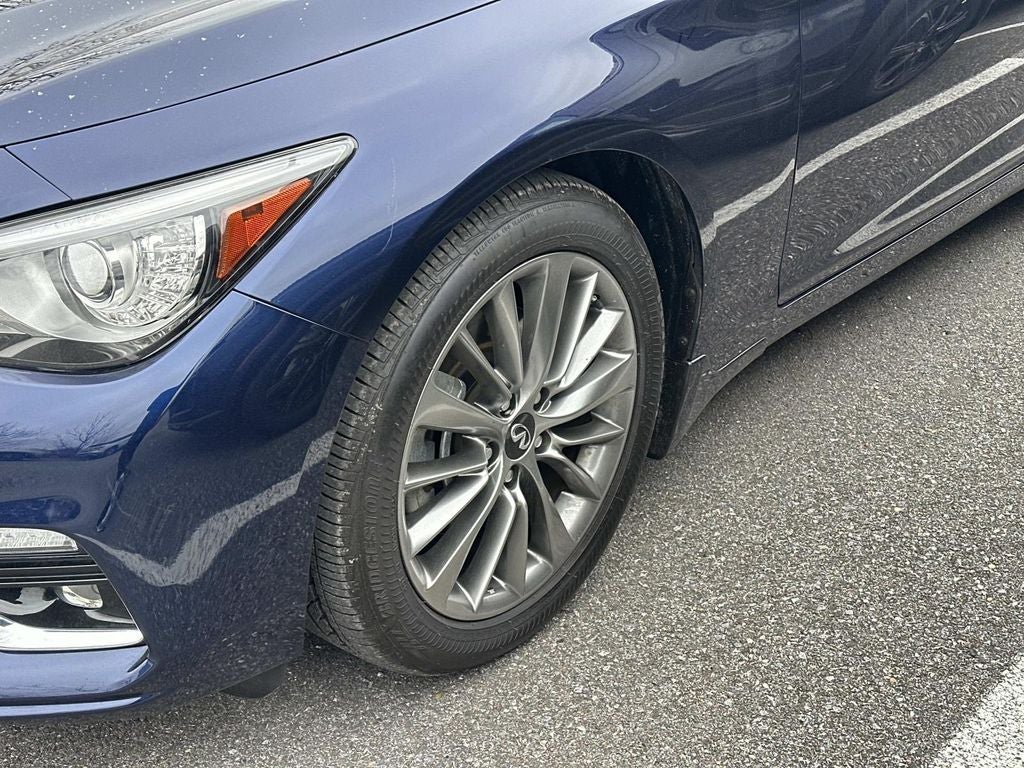 2023 INFINITI Q50 LUXE