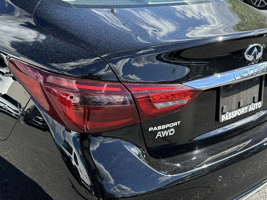 2023 INFINITI Q50 LUXE