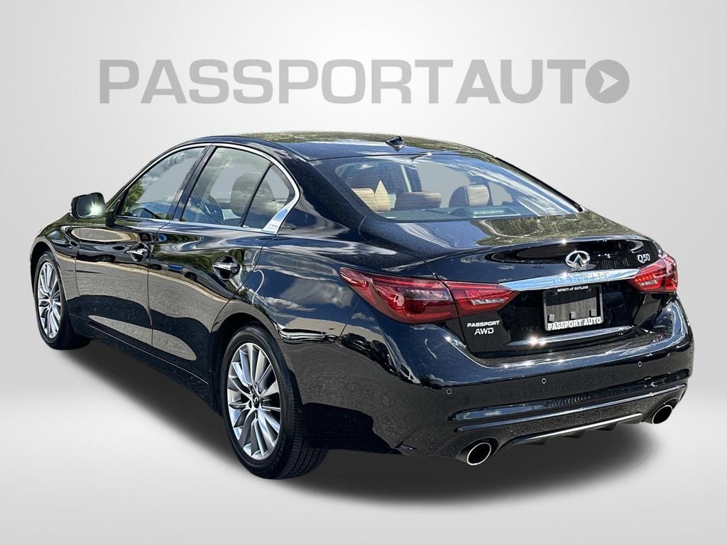 2023 INFINITI Q50 LUXE