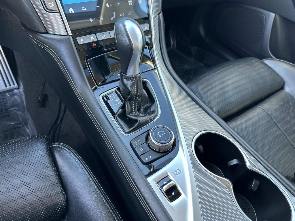 2016 INFINITI Q50 Red Sport 400