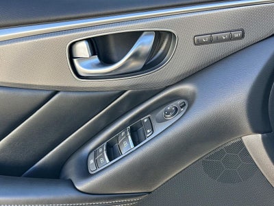 2016 INFINITI Q50 Red Sport 400