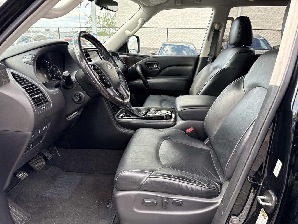 2021 INFINITI QX80 LUXE