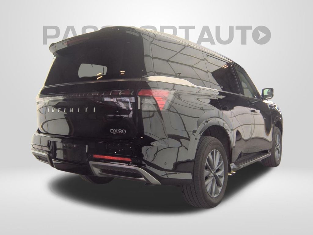 2025 INFINITI QX80 PURE