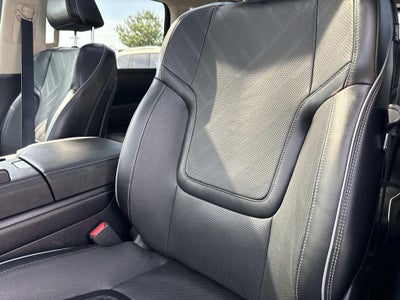 2025 INFINITI QX80 LUXE