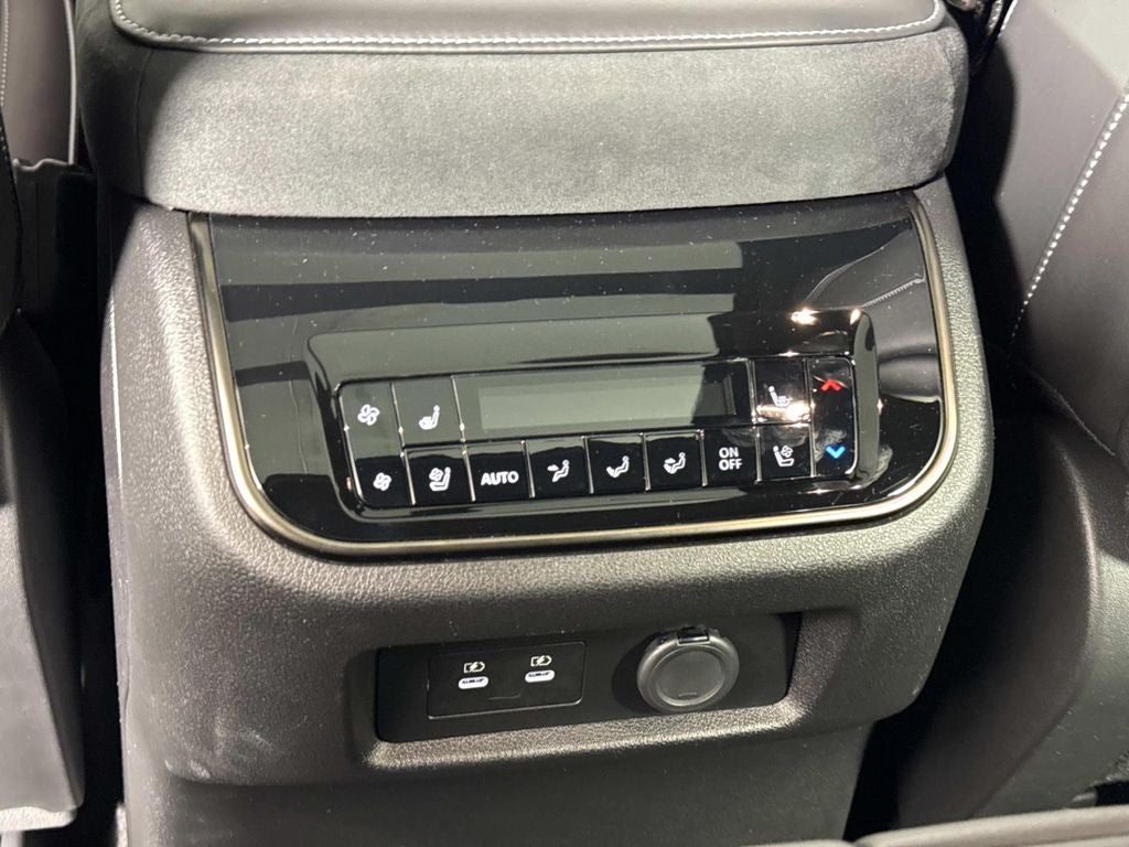 2025 INFINITI QX80 AUTOGRAPH