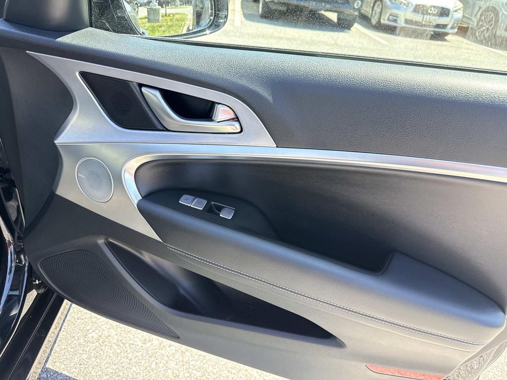2021 Genesis G70 2.0T Sport