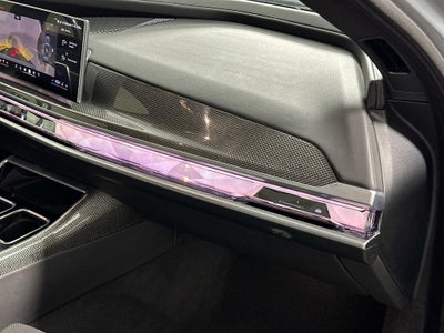 2023 BMW 7 Series 740i